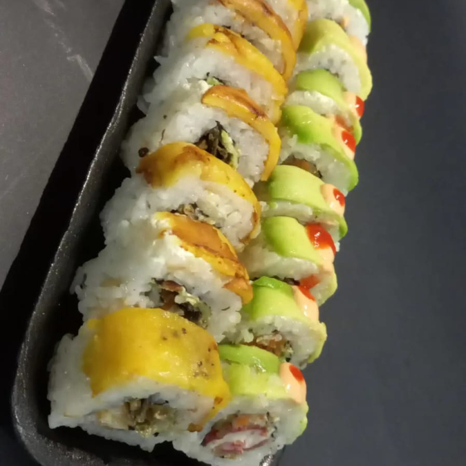 20 Piezas de Sushi Deluxe