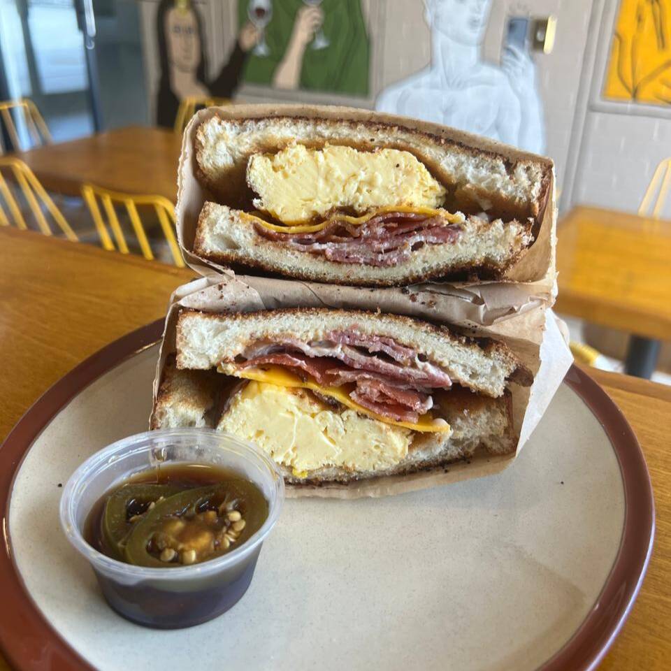 Sando Eggmama