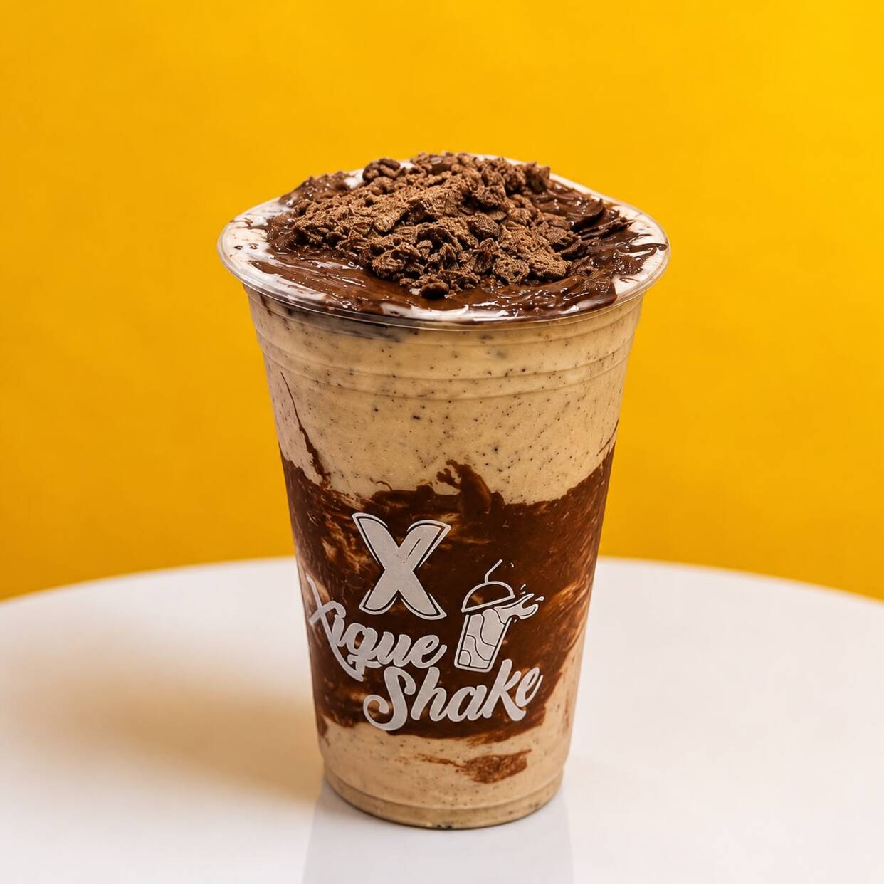 Experimente o Shake Especial Xique Ovomaltine, batdio com ovomaltine e muita nutella, uma mistura irresistível de sabores.