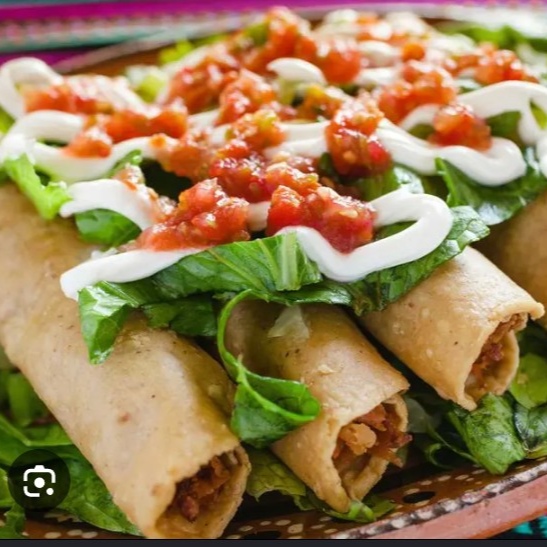 Tacos dorados (flautas)