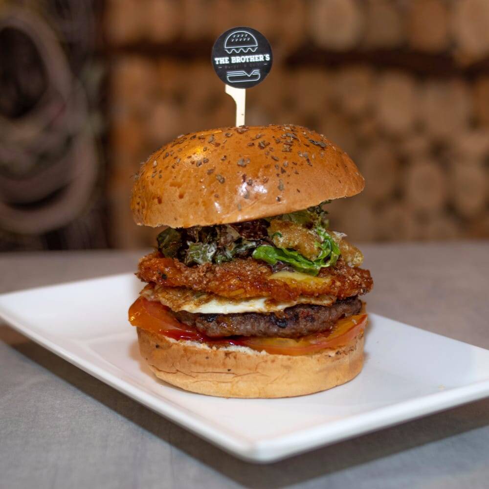 Hamburguesa la titina + Papas 120gr