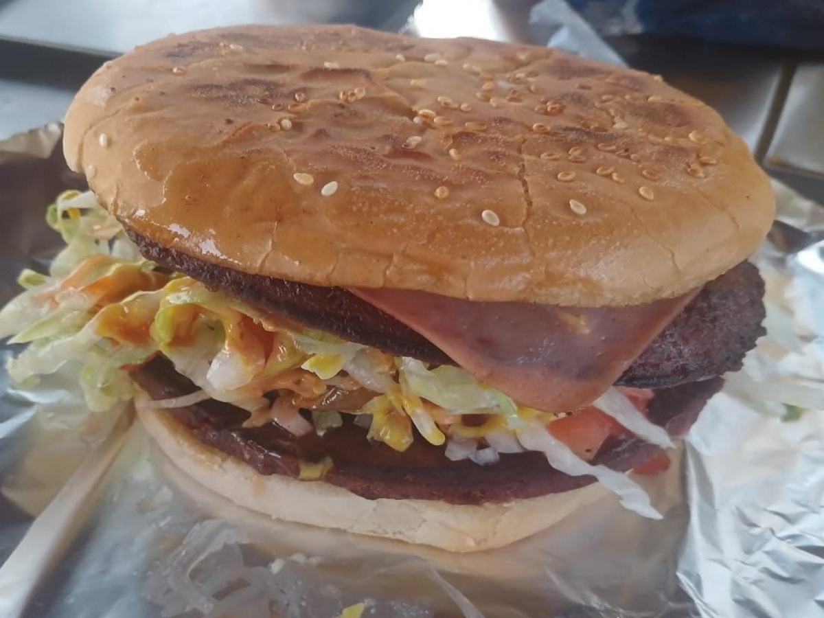 Hot Dogs y Hamburguesas Rosita