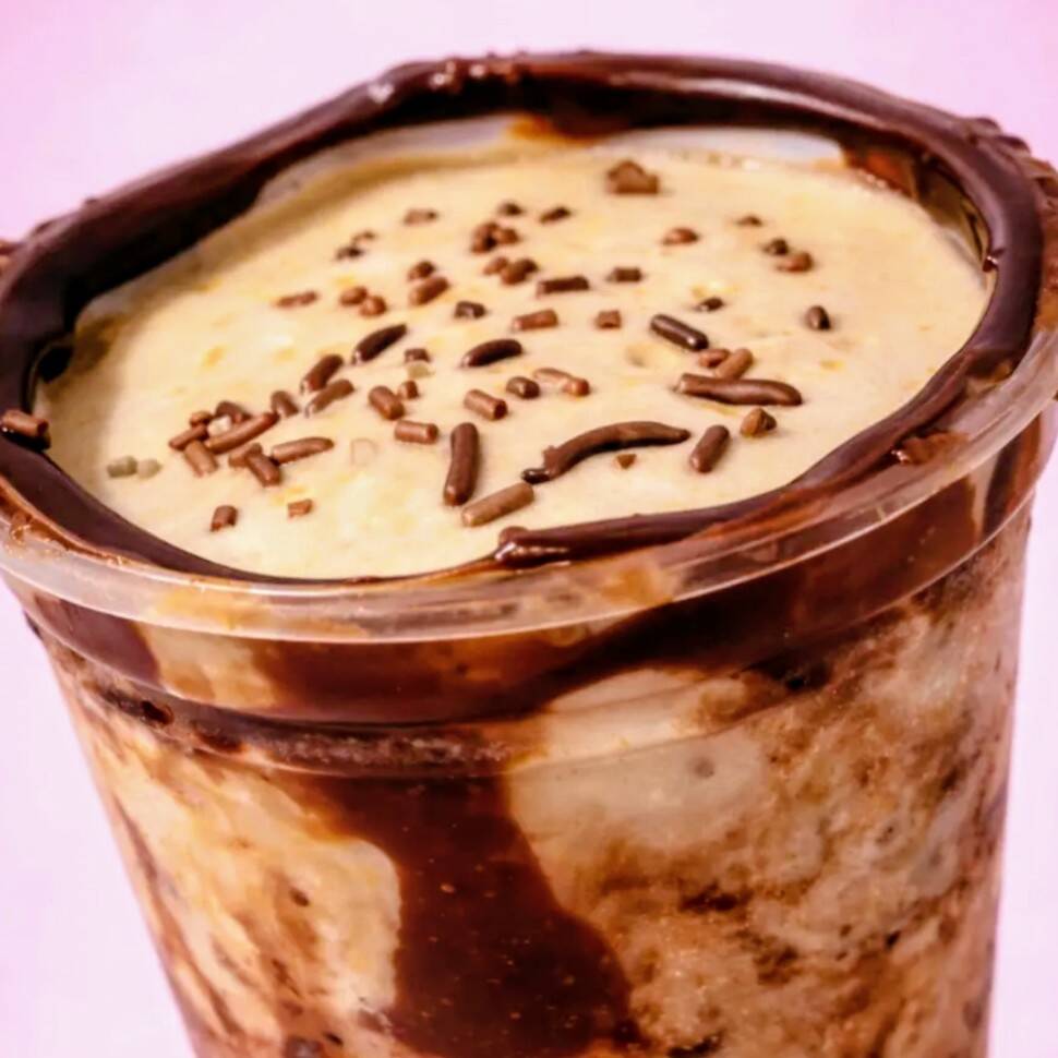 O verdadeiro exagero de brigadeiro: cremoso, chocolatudo e irresistível. 🍫✨🍦