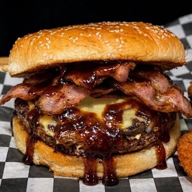 BBQ Tocino Burguer