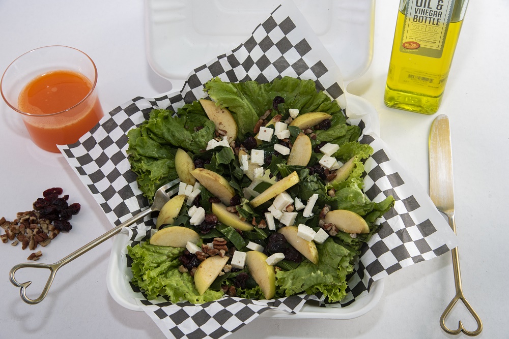 ENSALADA DE MANZANA Y FRESA