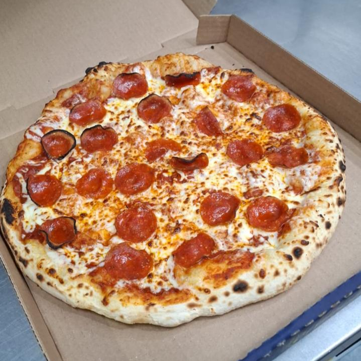Pizza Peperoni Grande (8 Pzas)