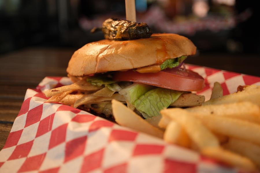 HAMBURGUESA ARRACHERA