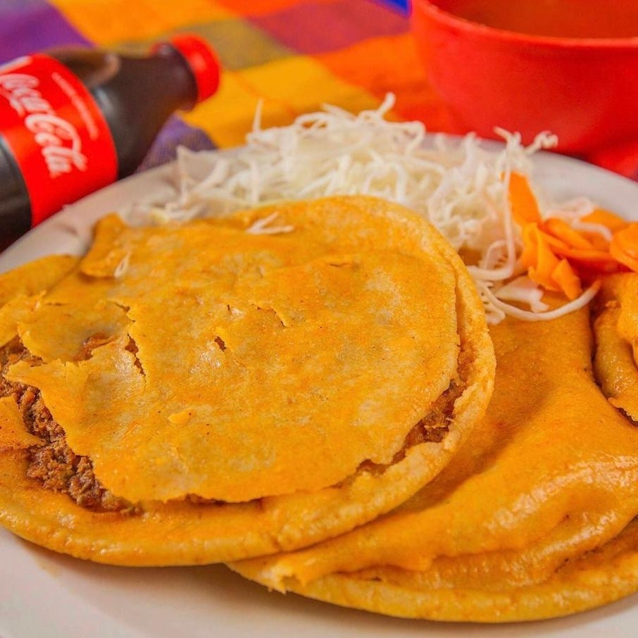 Gordita de Chicharrón