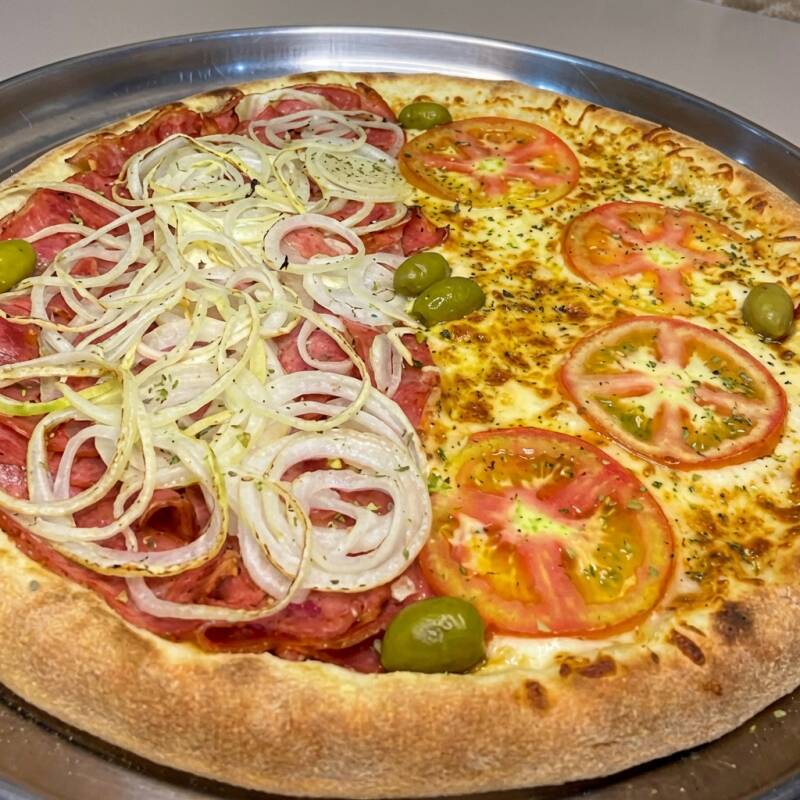 Pizza 1/2 Mussarela 1/ Calabresa