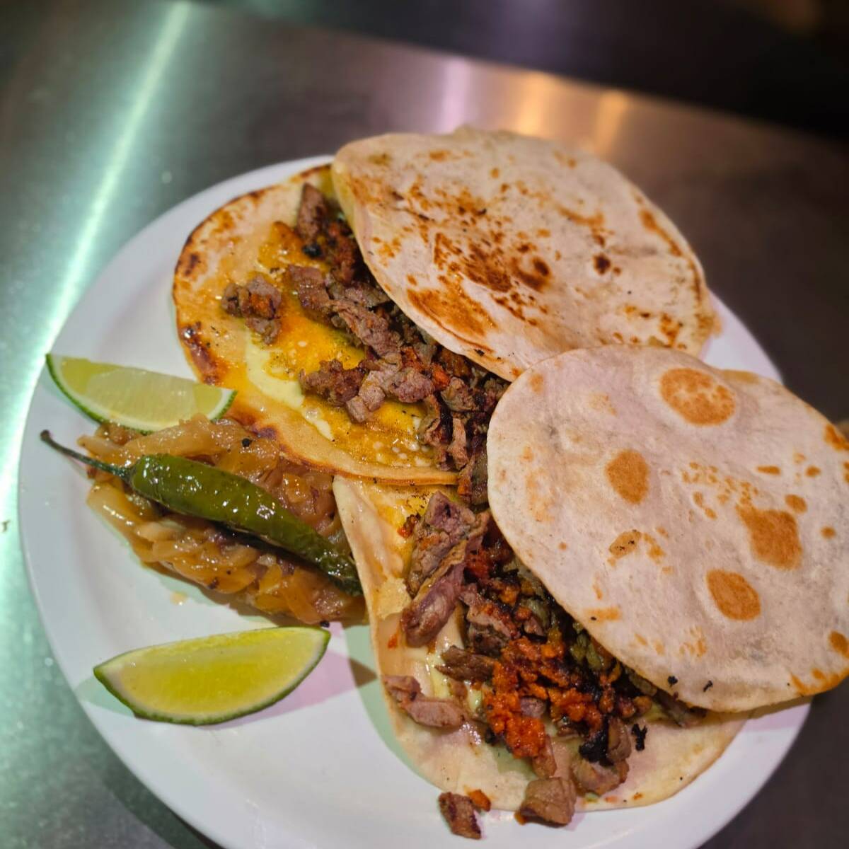 Gringa Campechana de Bistec