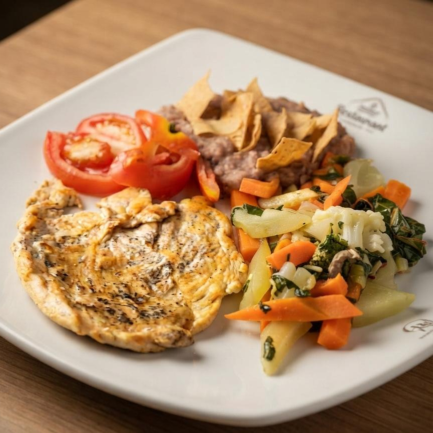 Pechuga Asada con Verduras