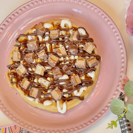 Waffle Con Milky Way