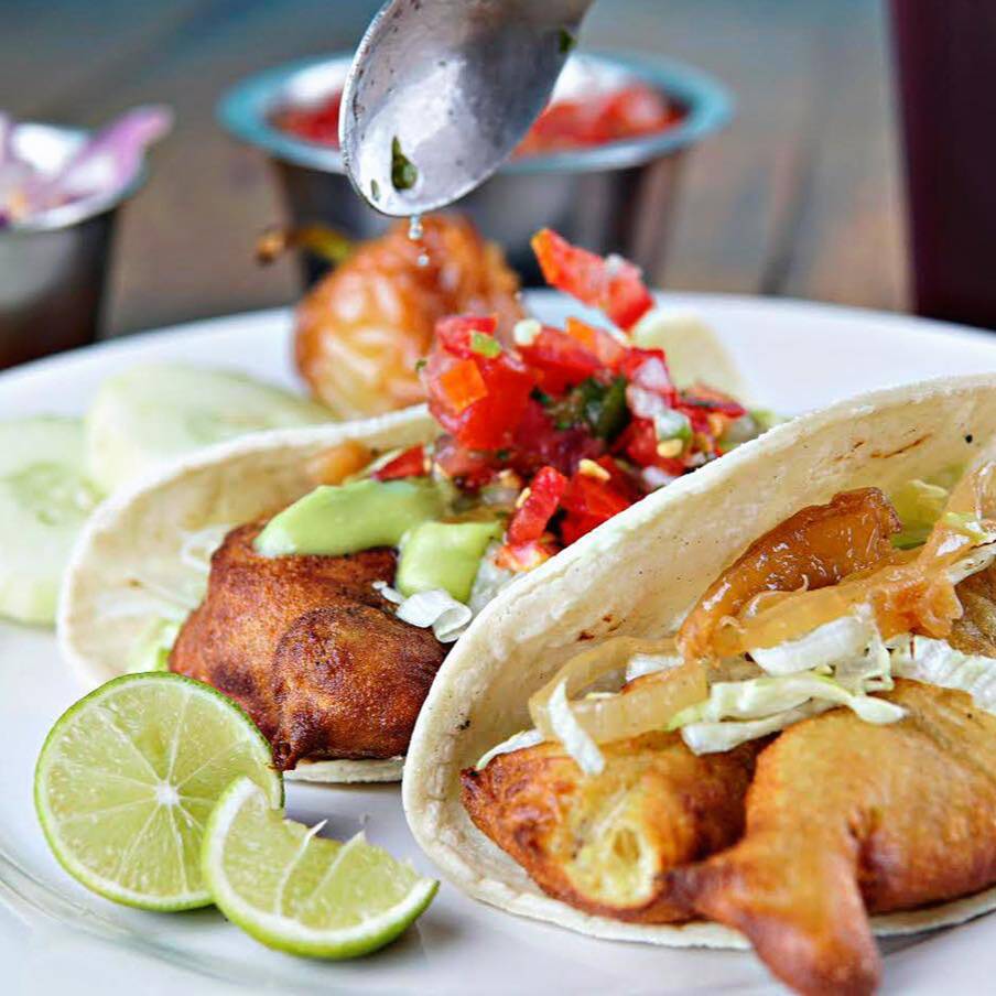 Combo 2 Tacos + Bebida