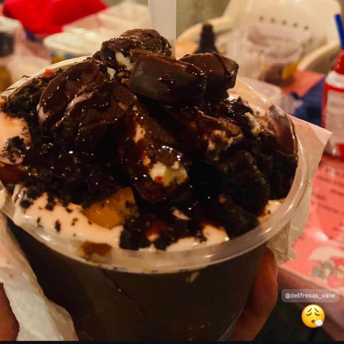 FRESAS CON CREMA Y NUTELLA 1 LITRO