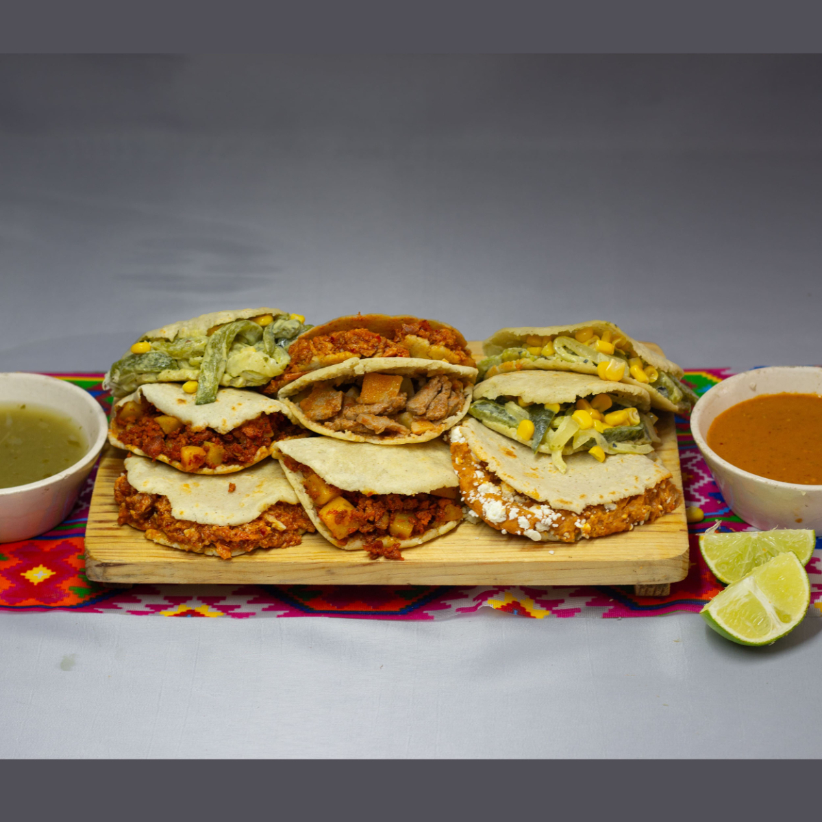 Combo 5 (10 Gorditas Más 2 De Frijoles De Regalo)
