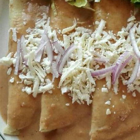 Enfrijoladas