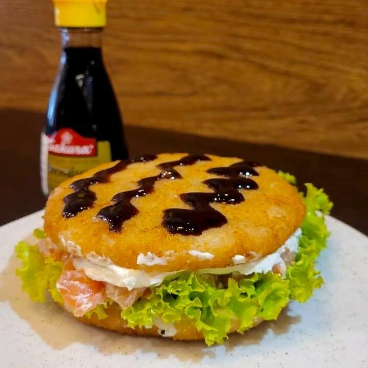 Hambúrguer de Salmão gourmet.
