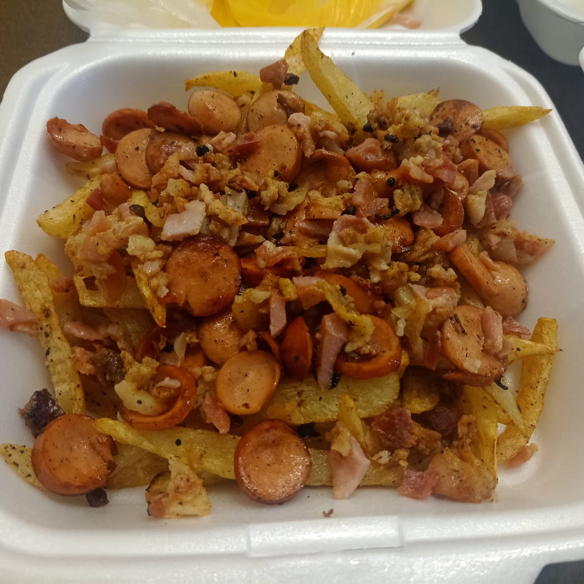Salchipapas