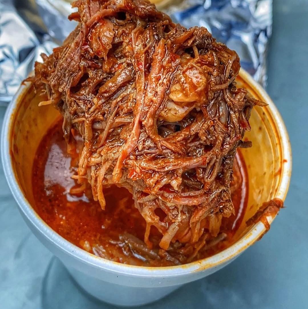 Orden de Birria de Medio Litro