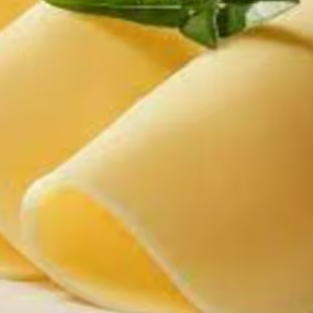 Derrete fácil, combina com tudo e está com preço especial — Muçarela Scala em promoção!