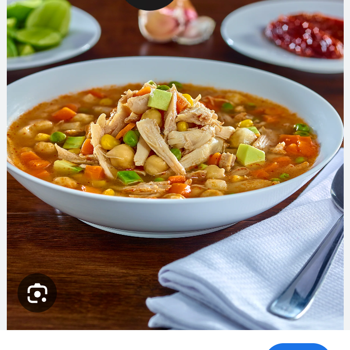 Caldo Tlalpeño de pollo
