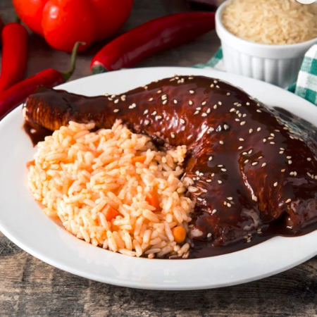 Comida, Pollo en Mole Rojo