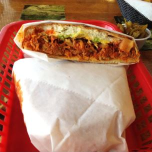 Torta de Pierna Enchilada