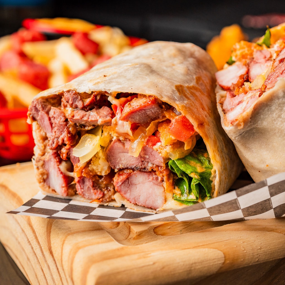 Burrito Mar y Tierra