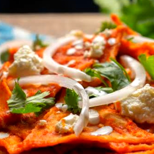 CHILAQUILES CON HUEVO