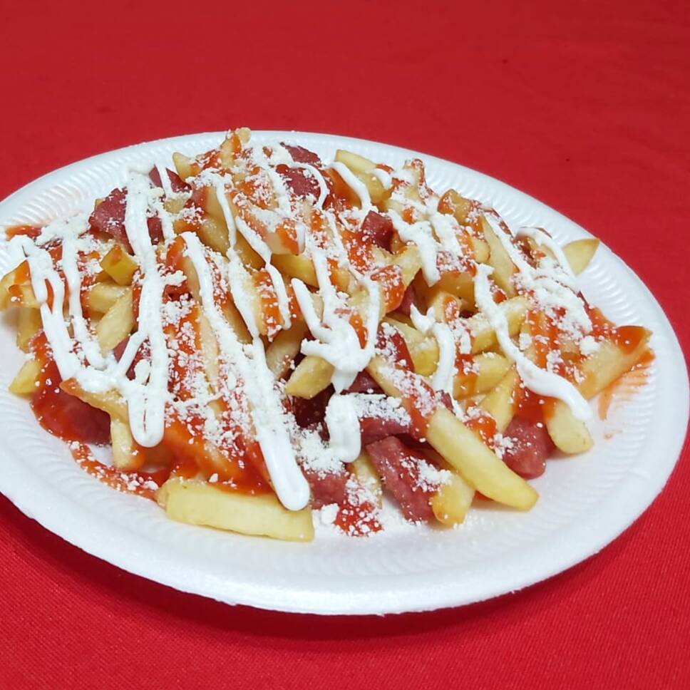 Salchipapa Sencilla
