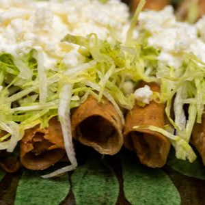 TACOS DORADOS