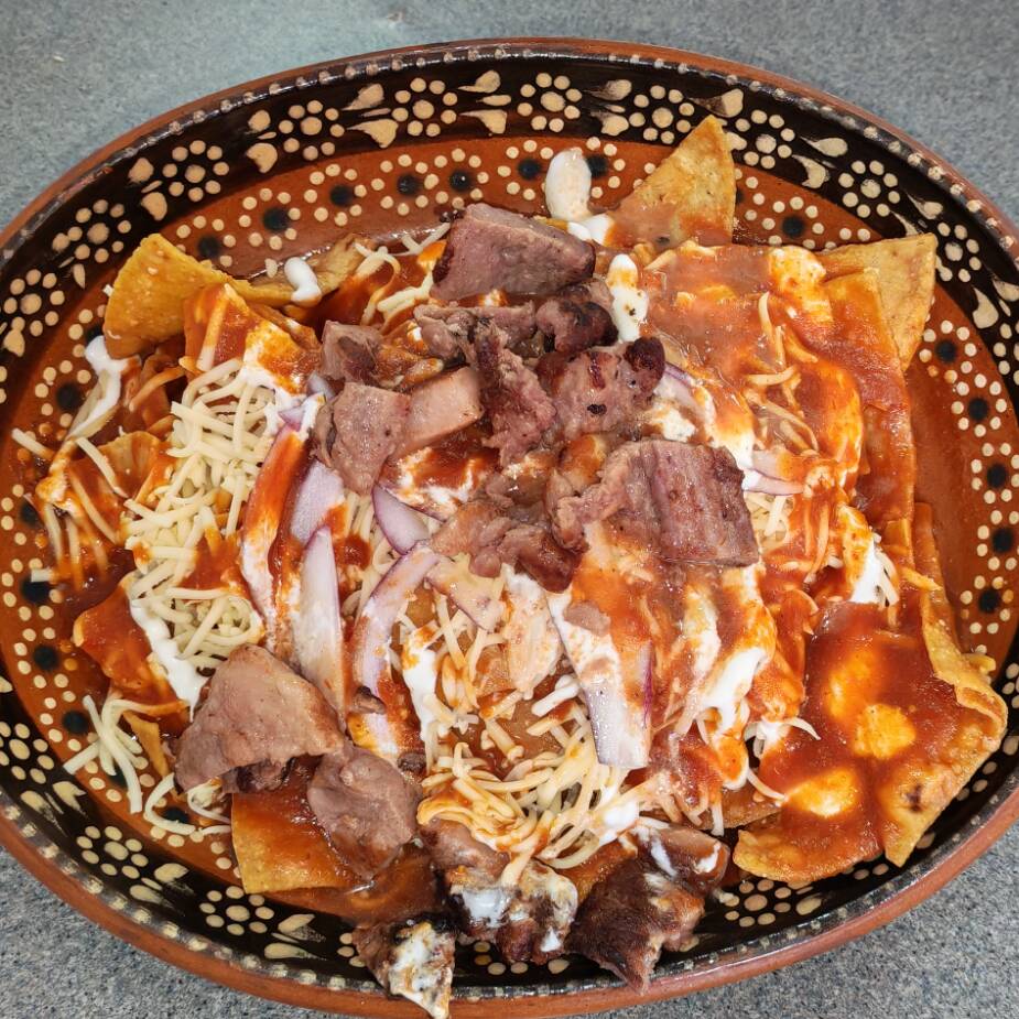 Chilaquiles con Picaña en Salsa Morita