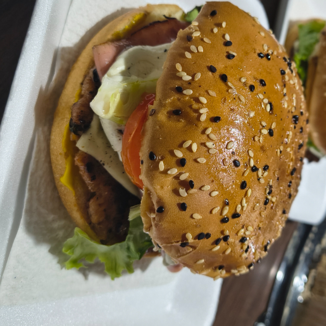 Hamburguesa con Tocino