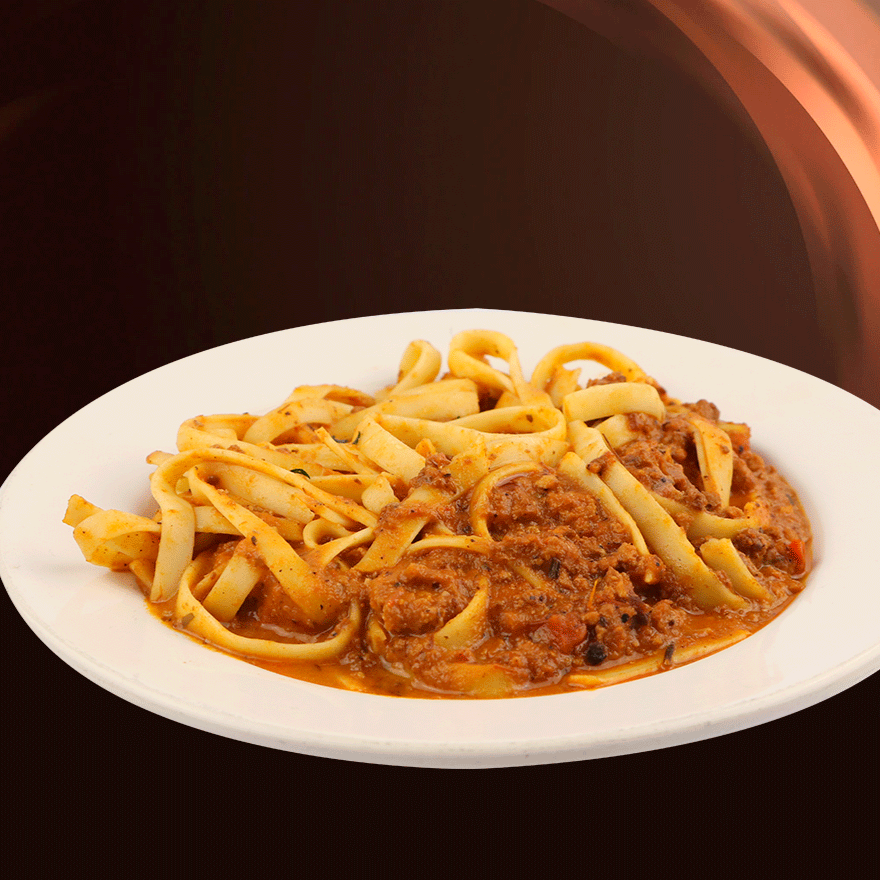 Fetuccini A La Bolognesa Media Orden