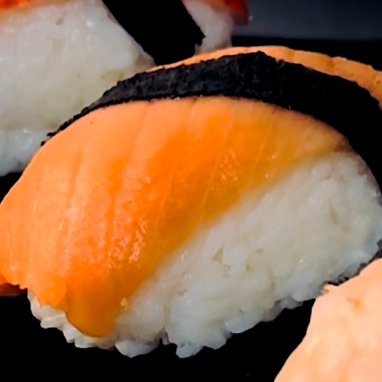 Sushi Salmón