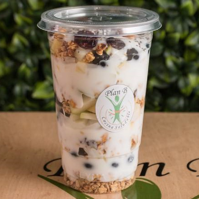 Yoghurt con Fruta