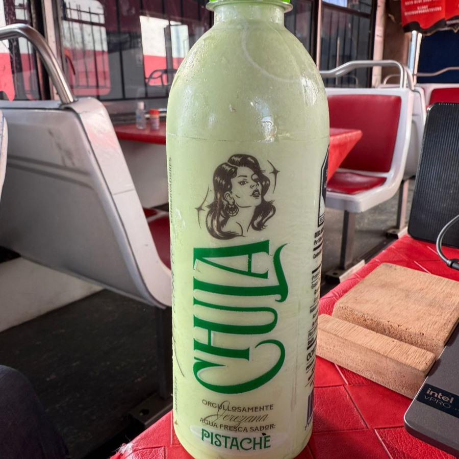 Agua de pistache