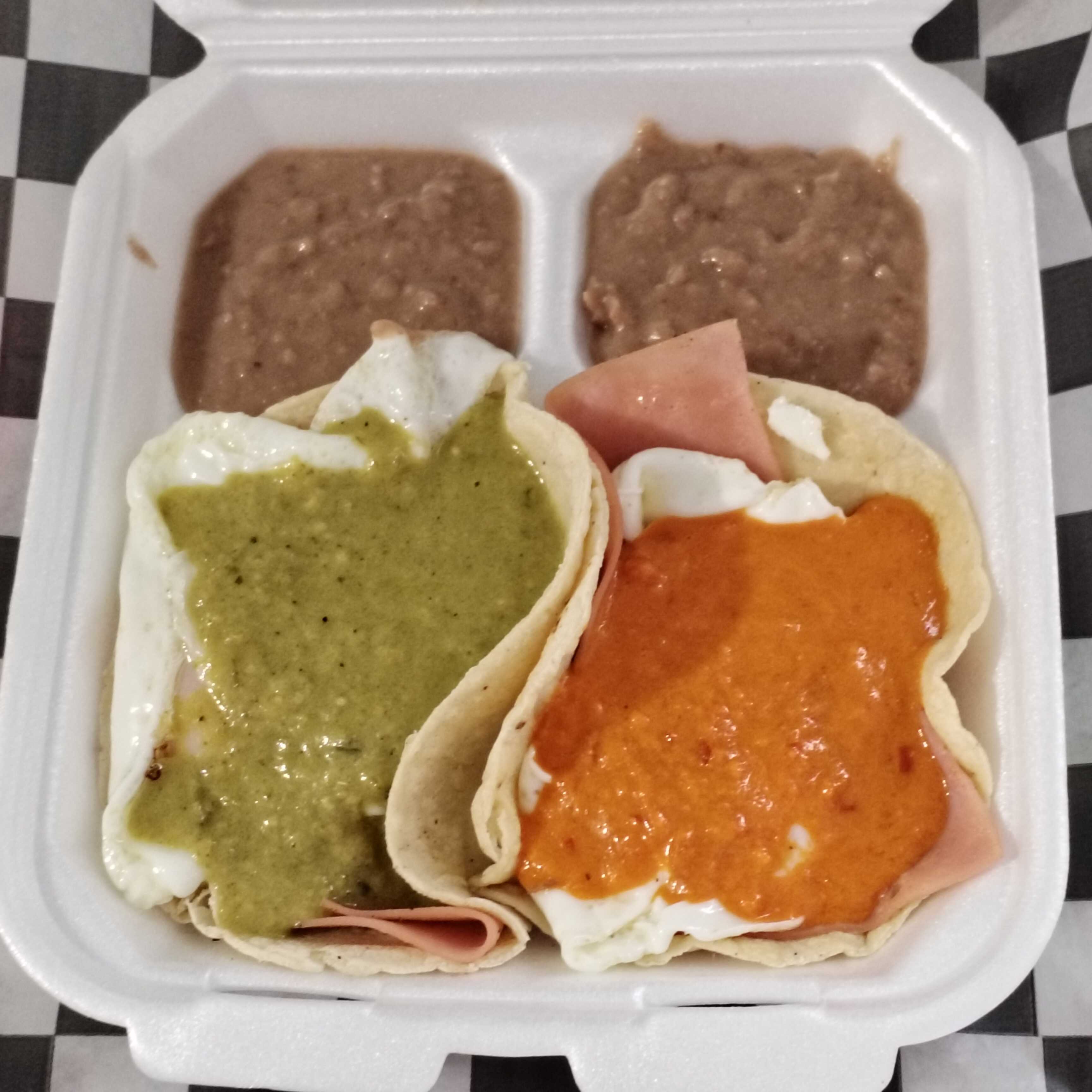 HUEVOS ESTRELLADOS
