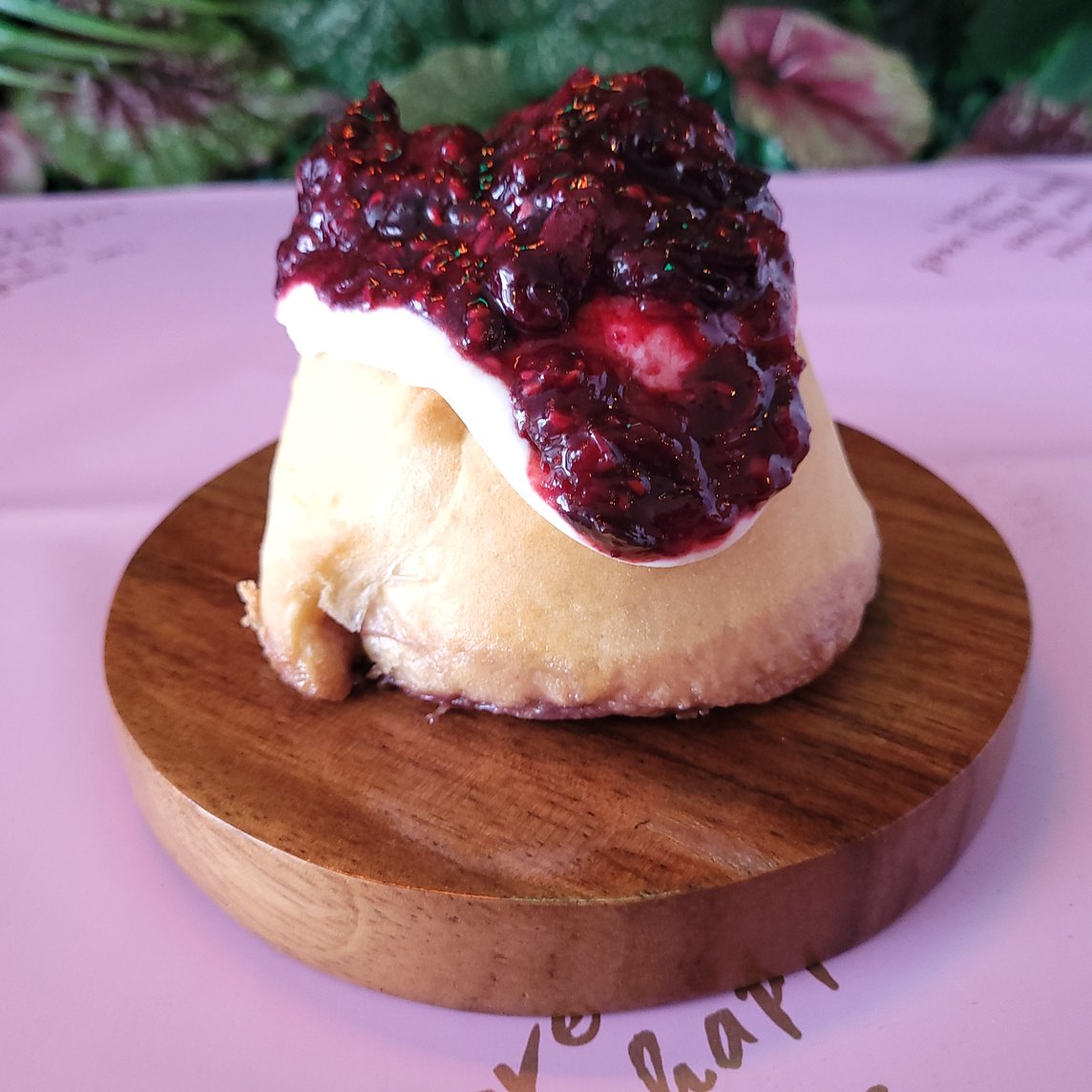 Berries roll