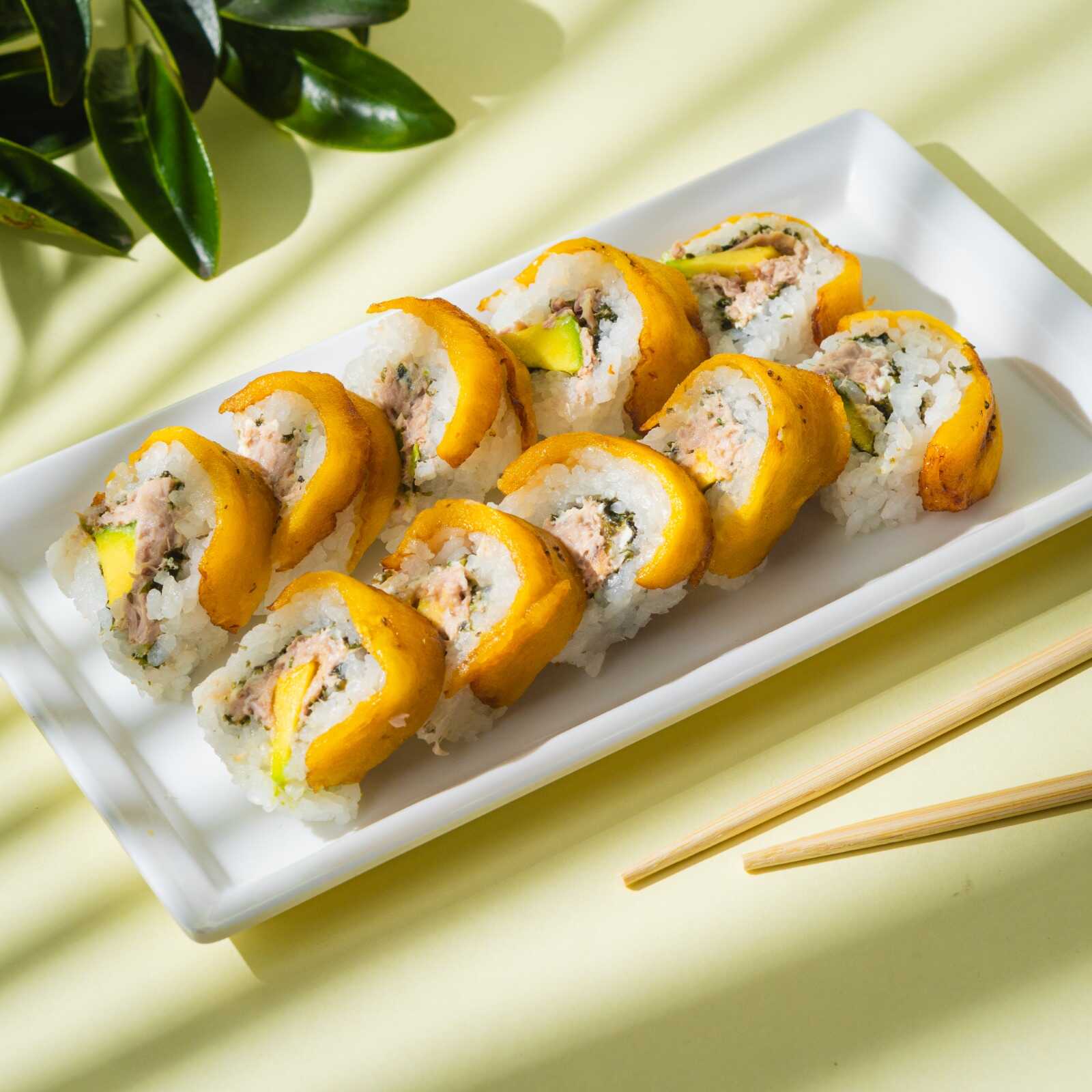 12 Bocados de Sushi Atún Maduro