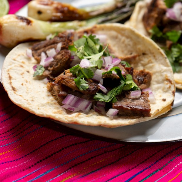 TACO DE COSTILLA A LA BBQ