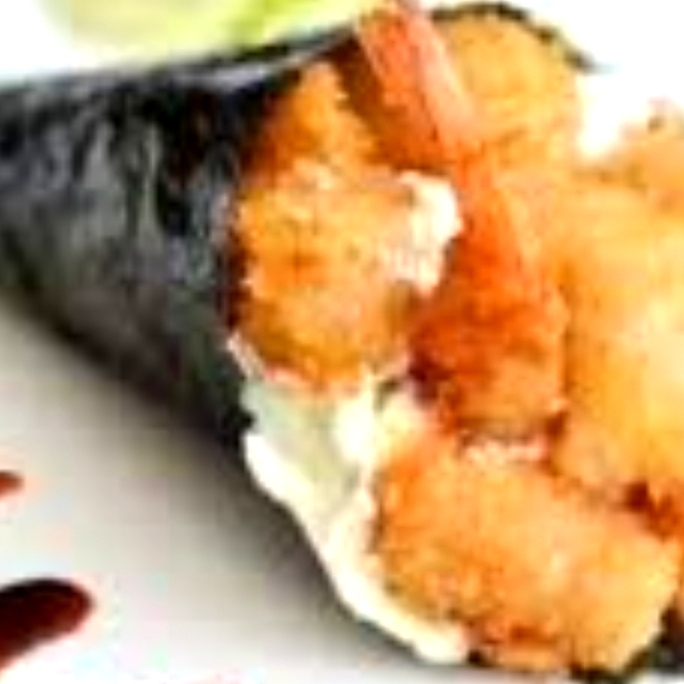 (ARROZ, ALGA, CAMARÃO EMPANADO, CREAM CHEESE E CEBOLINHA)