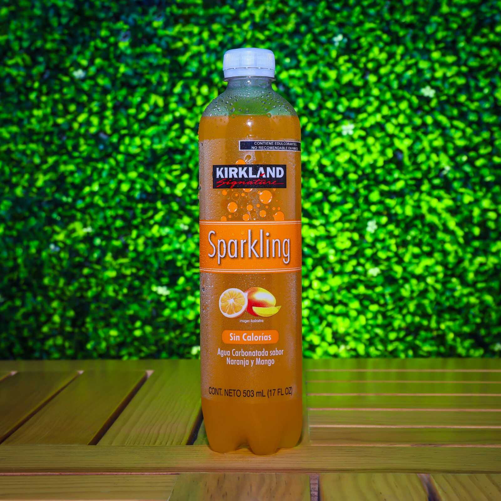 Agua carbonatada sabor naranja mango