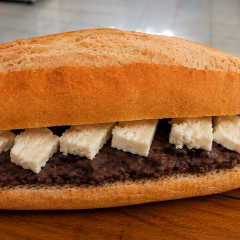 Lonche de Frijoles con Panela