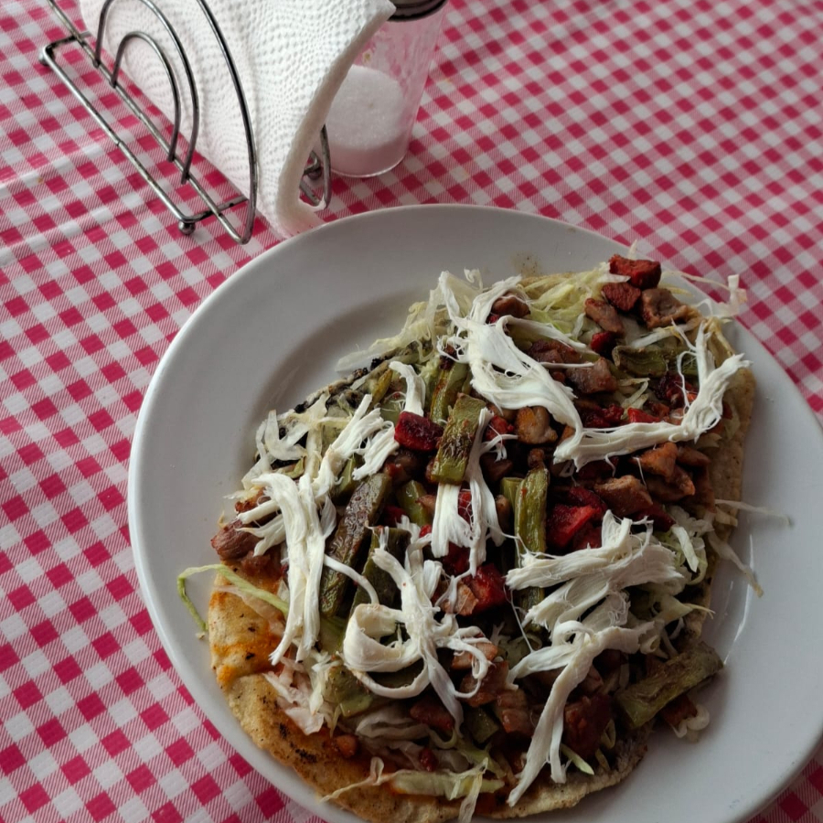 Huarache Enchilada