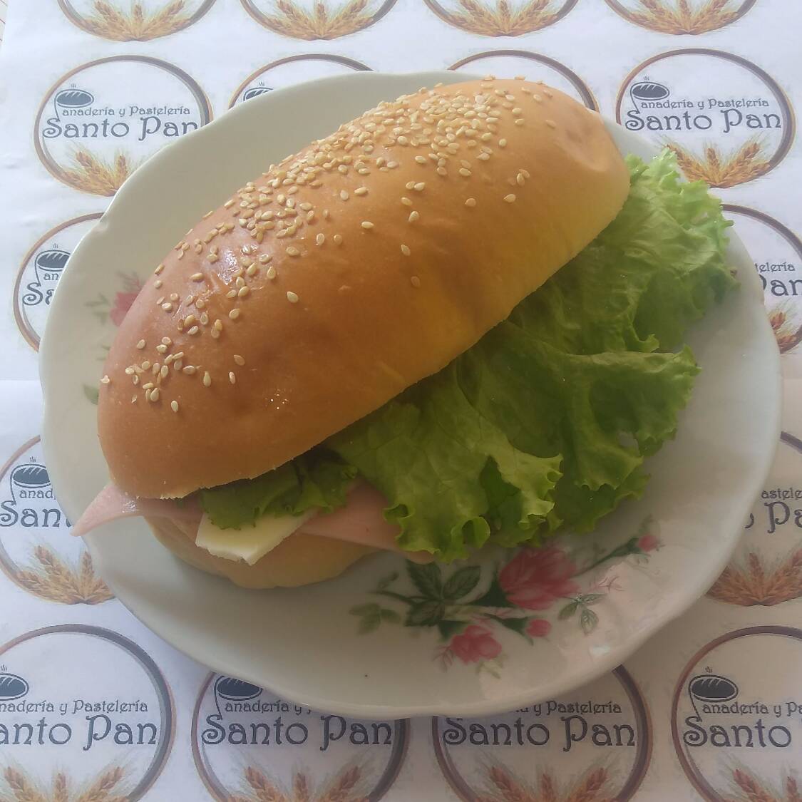 Sándwich Jamón y Queso