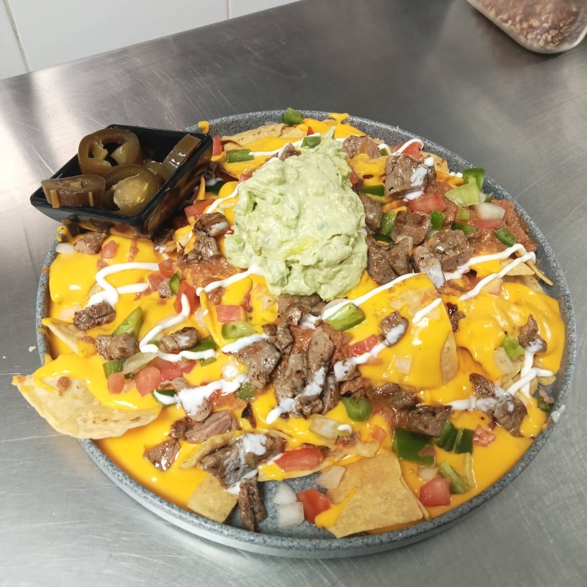 CHILI BEANS NACHOS