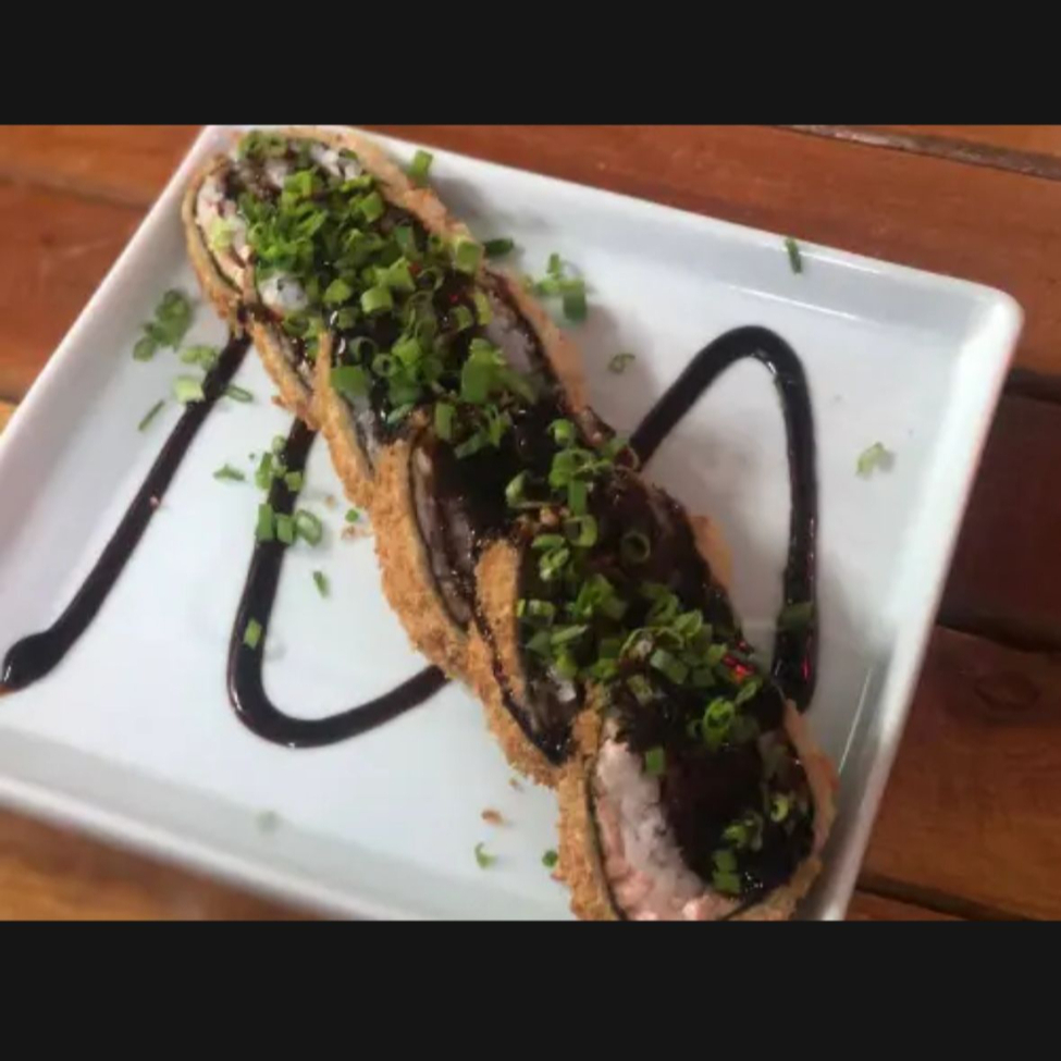 5 Unidades - Arroz, Nori, Kani, Salmão, Cream Cheese e Cebolinha.