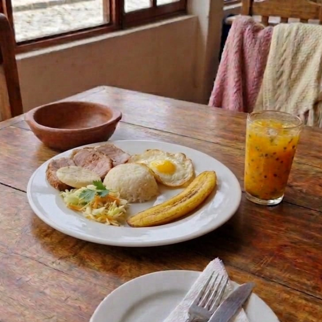 Almuerzo Ejecutivo con Cerdo