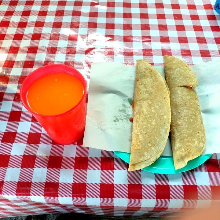 2 Dobladas + ½ Litro de Agua Fresca